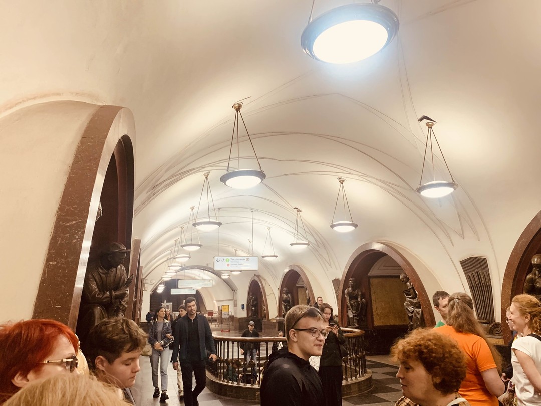 Экскурсия очень интересная! Мне очень понравилось! Темой Московского метро я увлечена с детства, это самый любимый