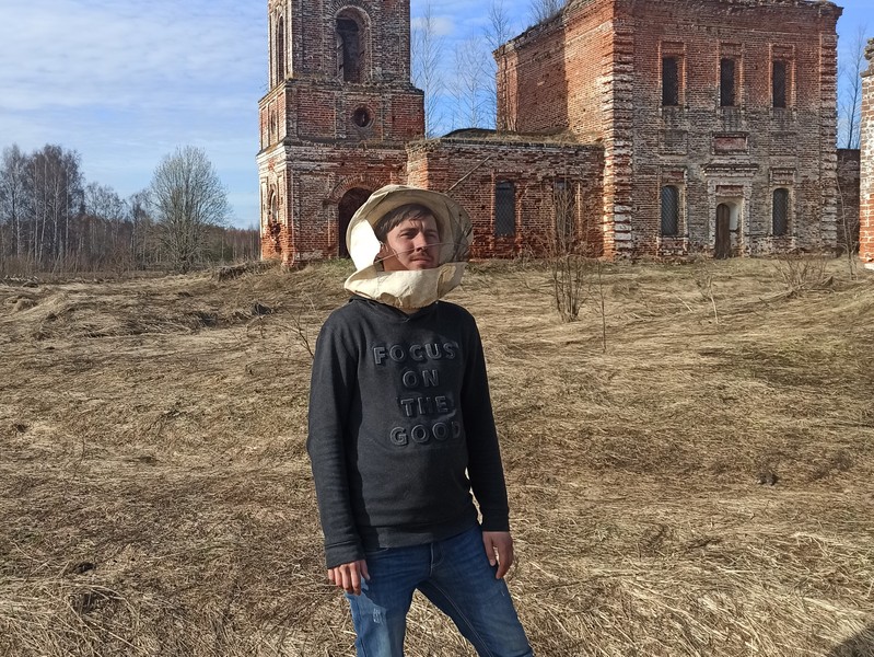 В гости к пасечнику (на вашем автомобиле)