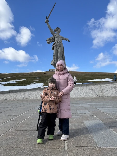 "Я давно хотела побывать на Мамаевом кургане, и вот наконец-то мечта сбылась. Экскурсия превзошла все ожидания