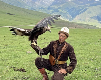 Башня Бурана, беркут-шоу и каньон Сказка