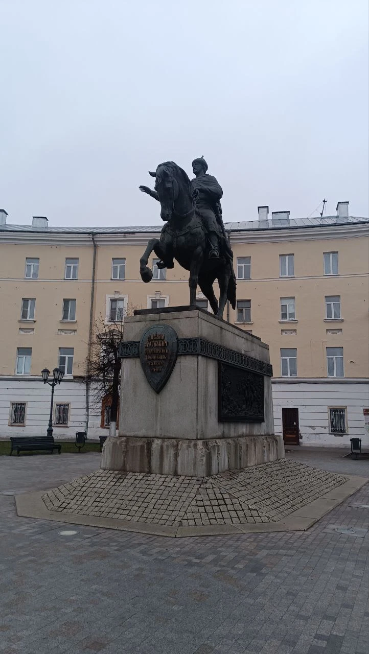 В очередной раз восхищаюсь профессионализмом гидов на Трипстер! Если Вы действительно хотите получить удовольствие от общения