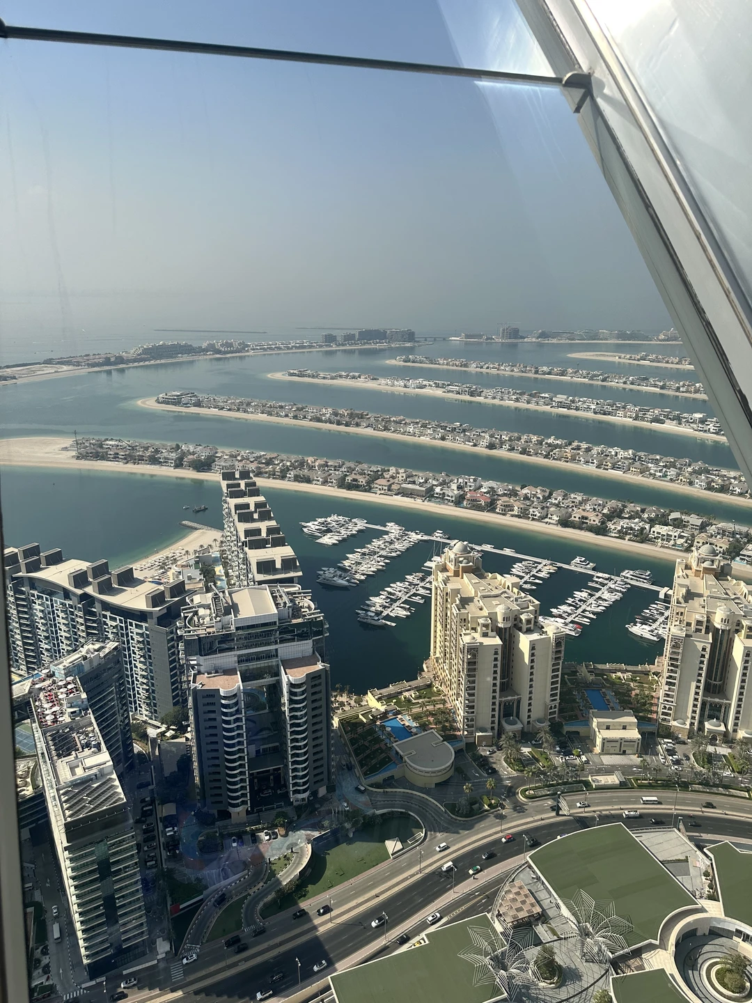 Очень понравилась экскурсия с Умаром! Приехал, забрал нас на машине из отеля, без опозданий, без задержек