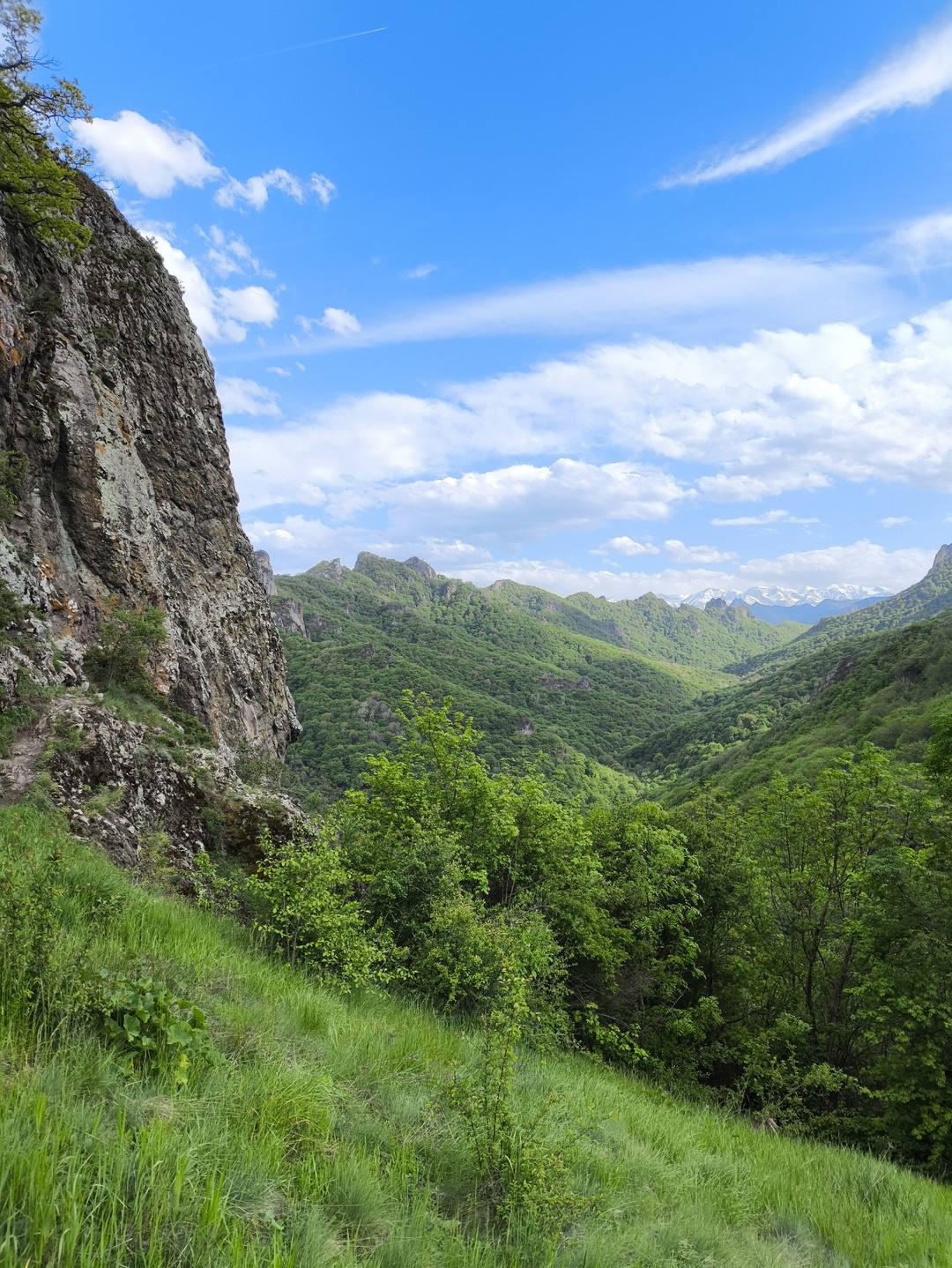 Из Кисловодска в сказочный Домбай в мини-группе (Иван)