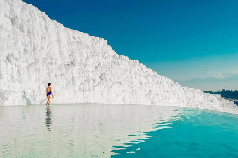 Однодневная поездка из Антальи и Кемера в Памуккале и Иераполис + обед
