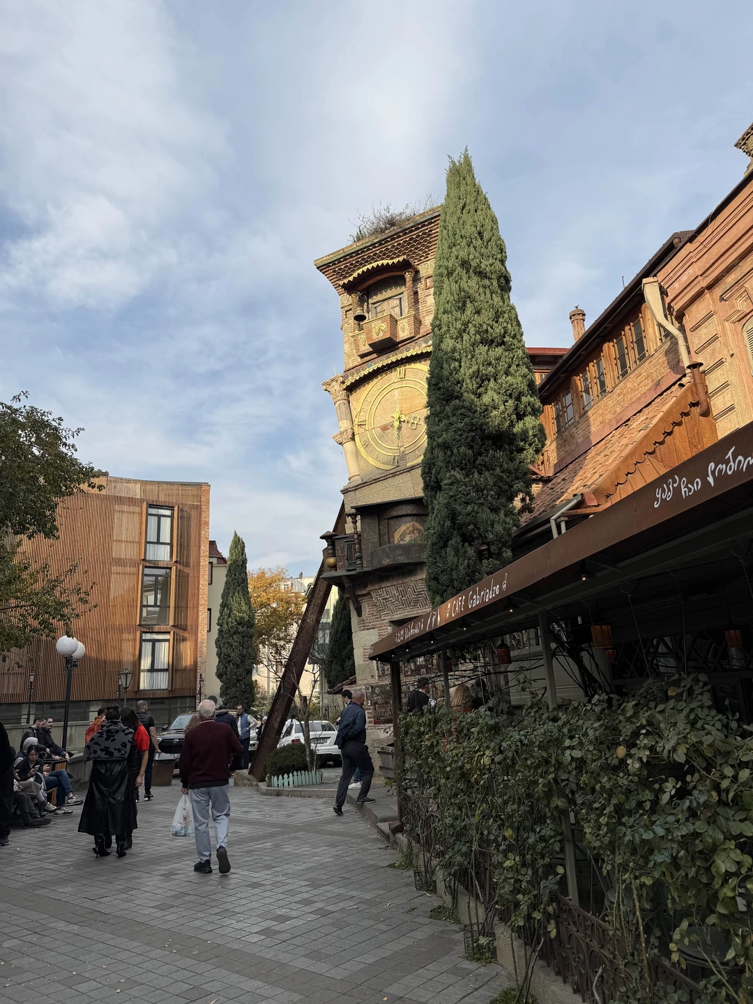 Старый Тбилиси: пешая экскурсия, прогулка на катере и грузинское вино (Карина)