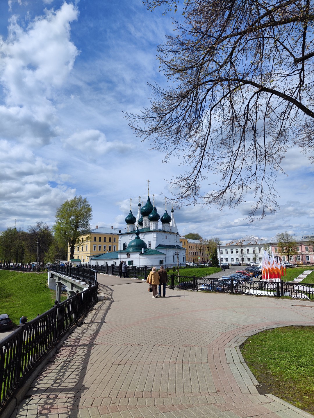 Экскурсия очень понравилась, интересный красивый маршрут, не утомительная. Экскурсовод рассказала много интересных фактов и из истории