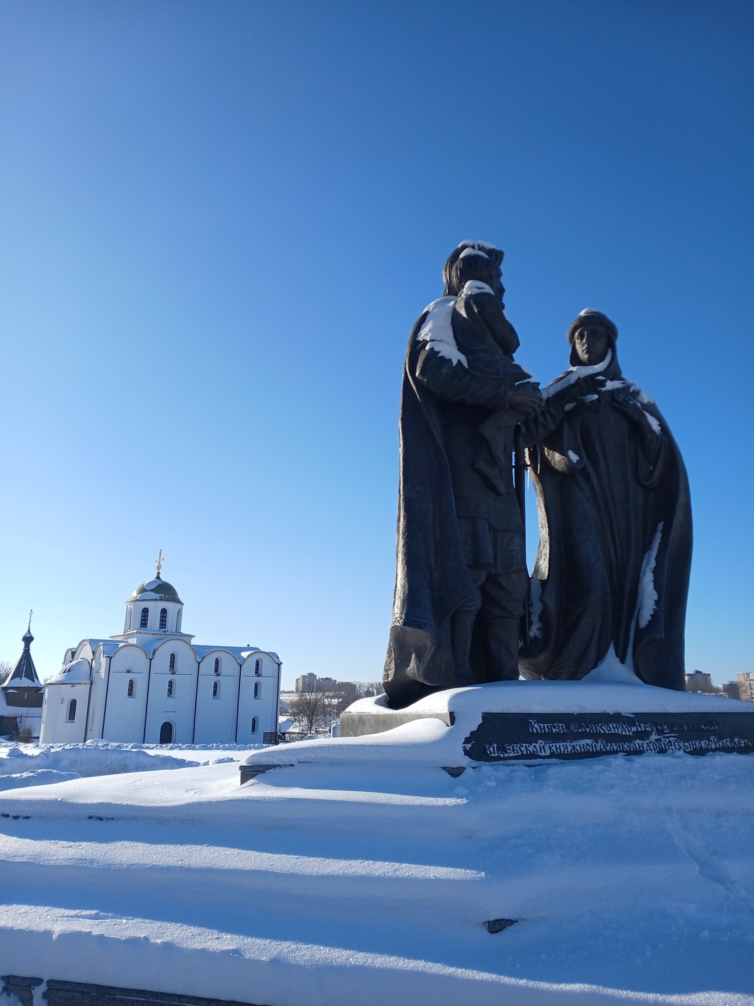 Превосходная экскурсия, несмотря на сильный мороз, когда все сидят по домам, мы чудесно погуляли, получили представление