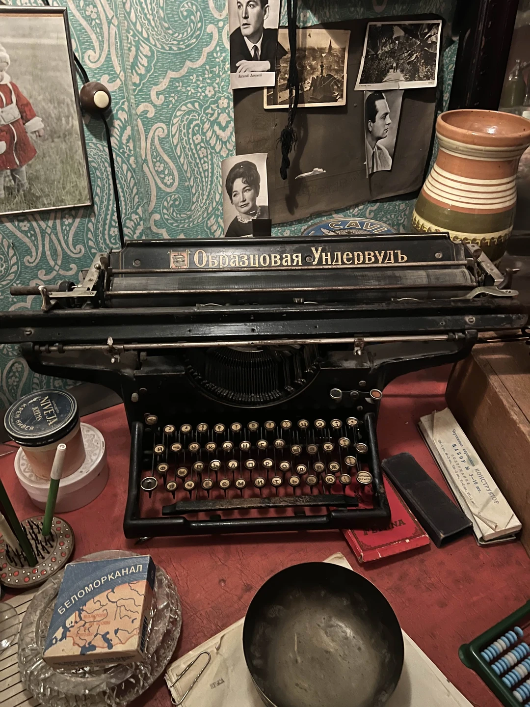 Ленинградские коммуналки - снаружи и изнутри (Элеонора)