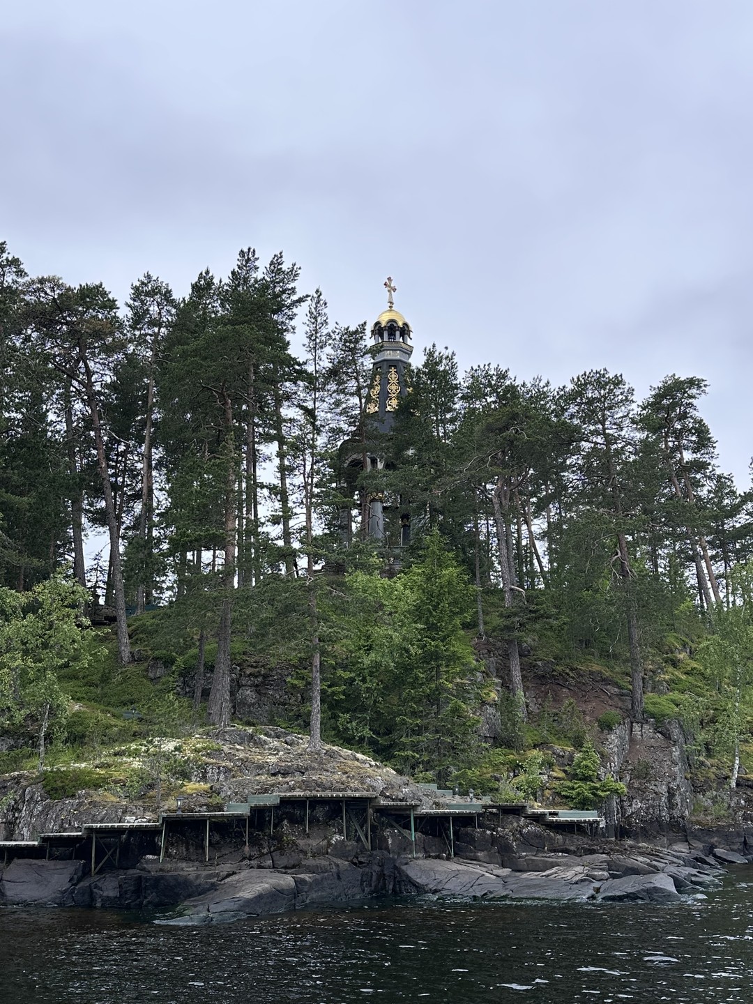 Валаам и Ладожские шхеры: прогулка на катере в мини-группе (Венера)