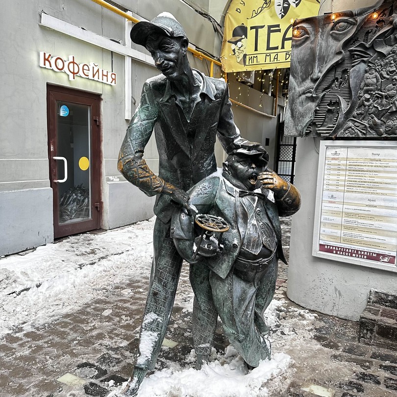 Замечательная экскурсия. Экскурсовод Симонов очень талантливый и рассказывает очень интересно. Всем рекомендую