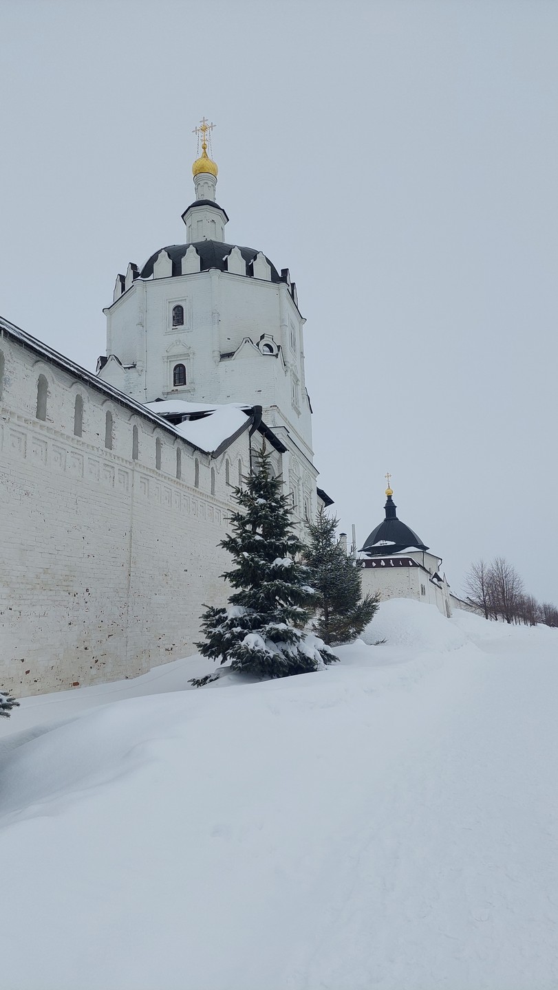 Великолепная экскурсия! Замечательная Светлана❤️ Горы снега и не самая тёплая погода нисколько не испортили нашу долгожданную