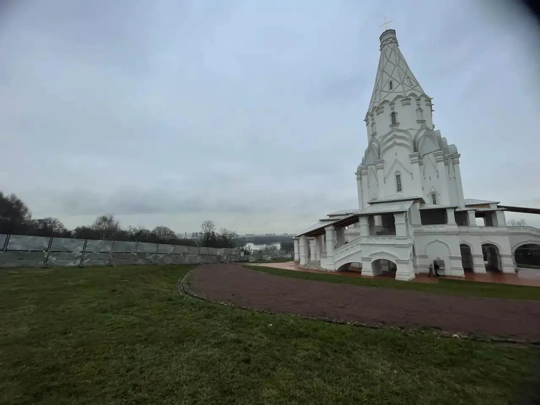 Интересная увлекательная экскурсия в допетровскую эпоху. Были с ребенком 6 -ти лет. Гид Екатерина смогла найти