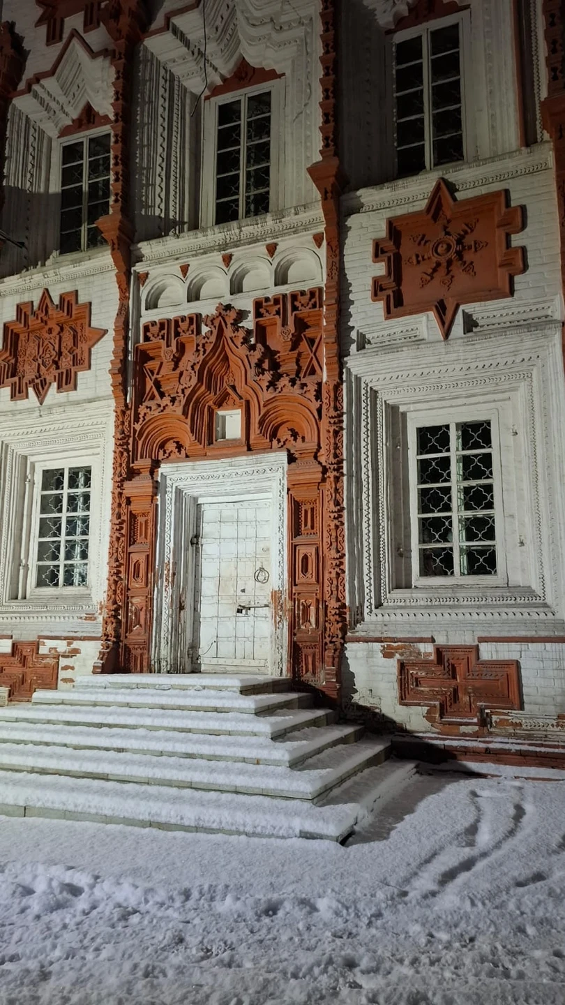 Всё очень понравилось. Впечатления прекрасные. Я была с подругой из другого города, она в восторге. Артур