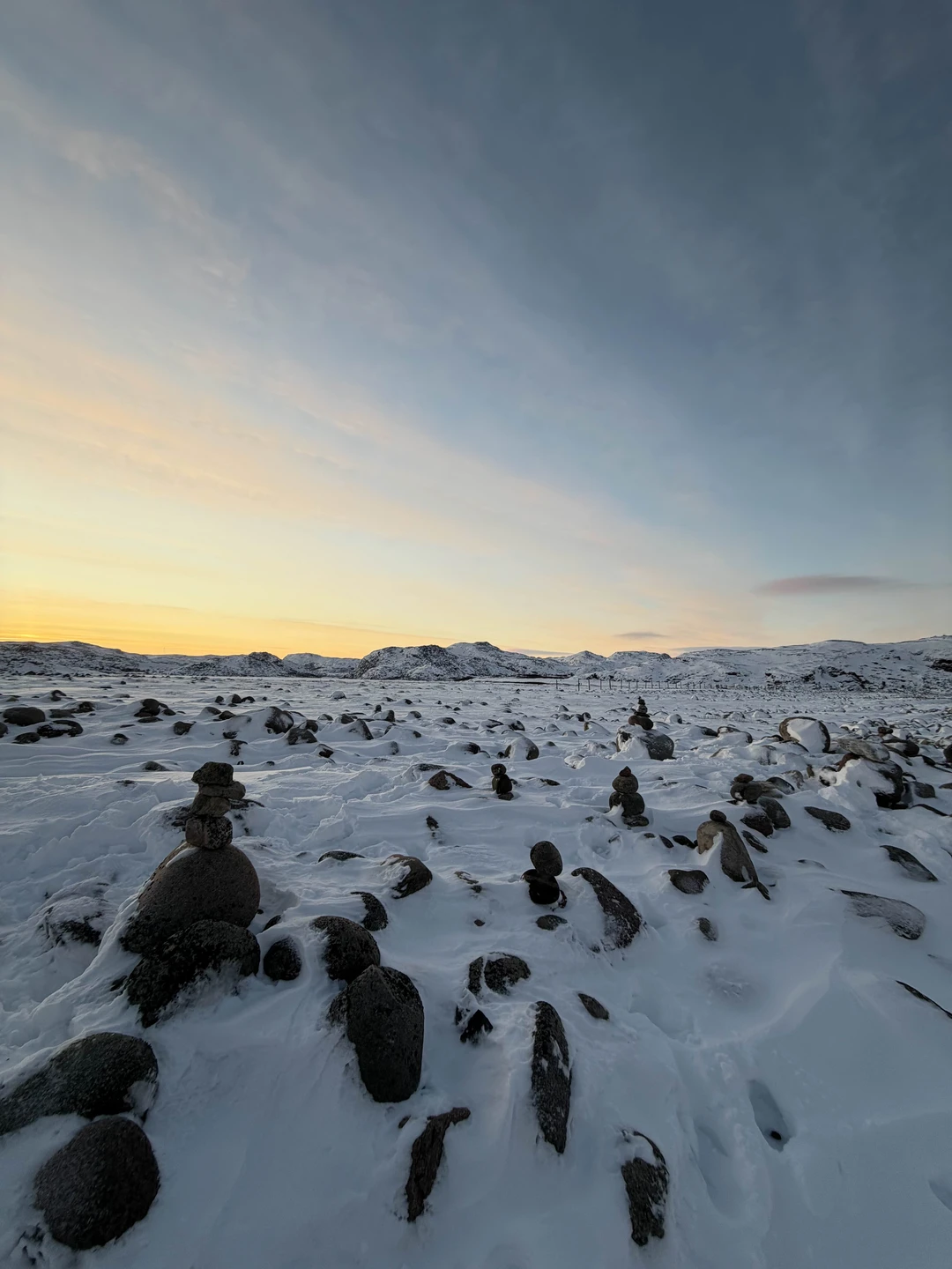 Это была моя первая поездка в Териберку. Впечатления непередаваемые. Огромное спасибо гиду Виктору👍