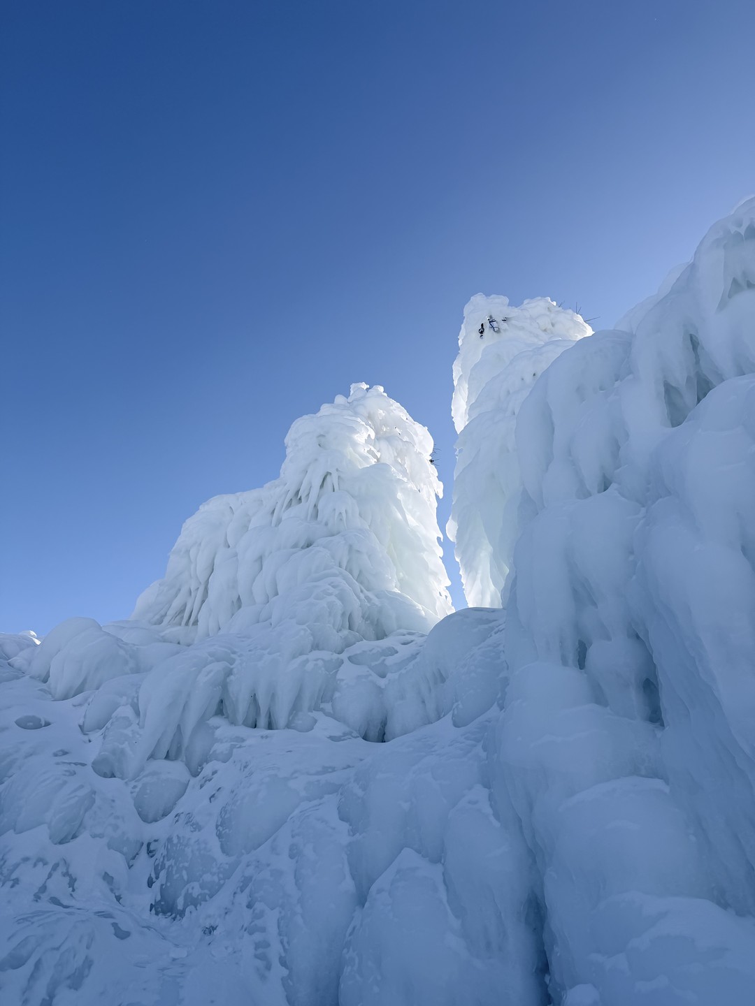 Экскурсия очень понравилась! Сергей настоящий профессионал своего дела☺️ гид, водитель, фотограф - это все про него!