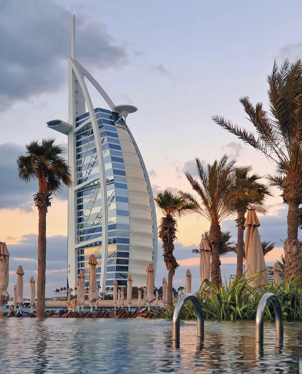 Отель "Бурдж-аль-Араб": тот самый "Парус"