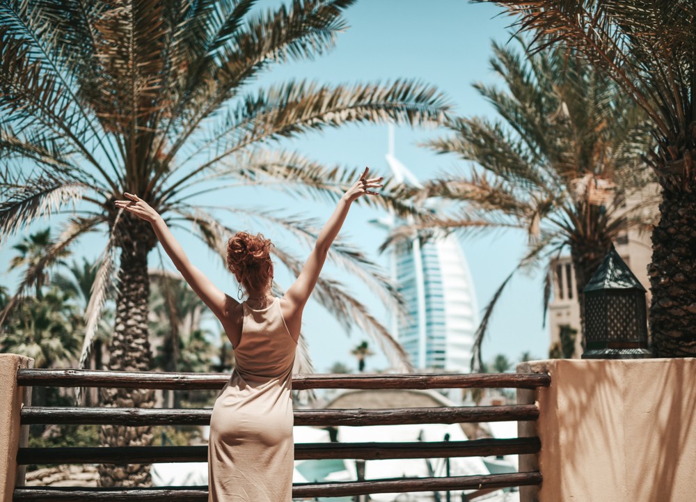 Фото 4 - Экскурсия: "VIP-отдых в Дубае с резортом на Palm Jumeirah, вечеринками и фотопрогулками"