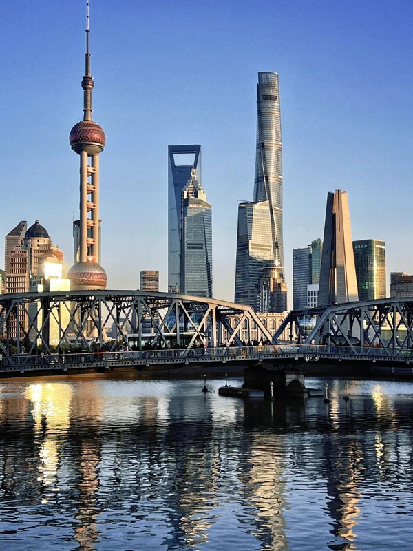 Набережные и скрытые переулки Шанхая