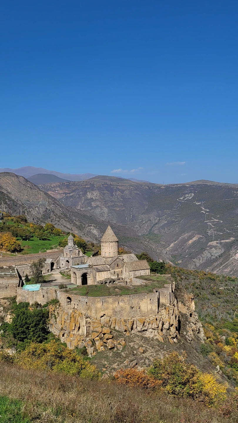 Путешествие в Татев: история, пейзажи и вино (Дарья)
