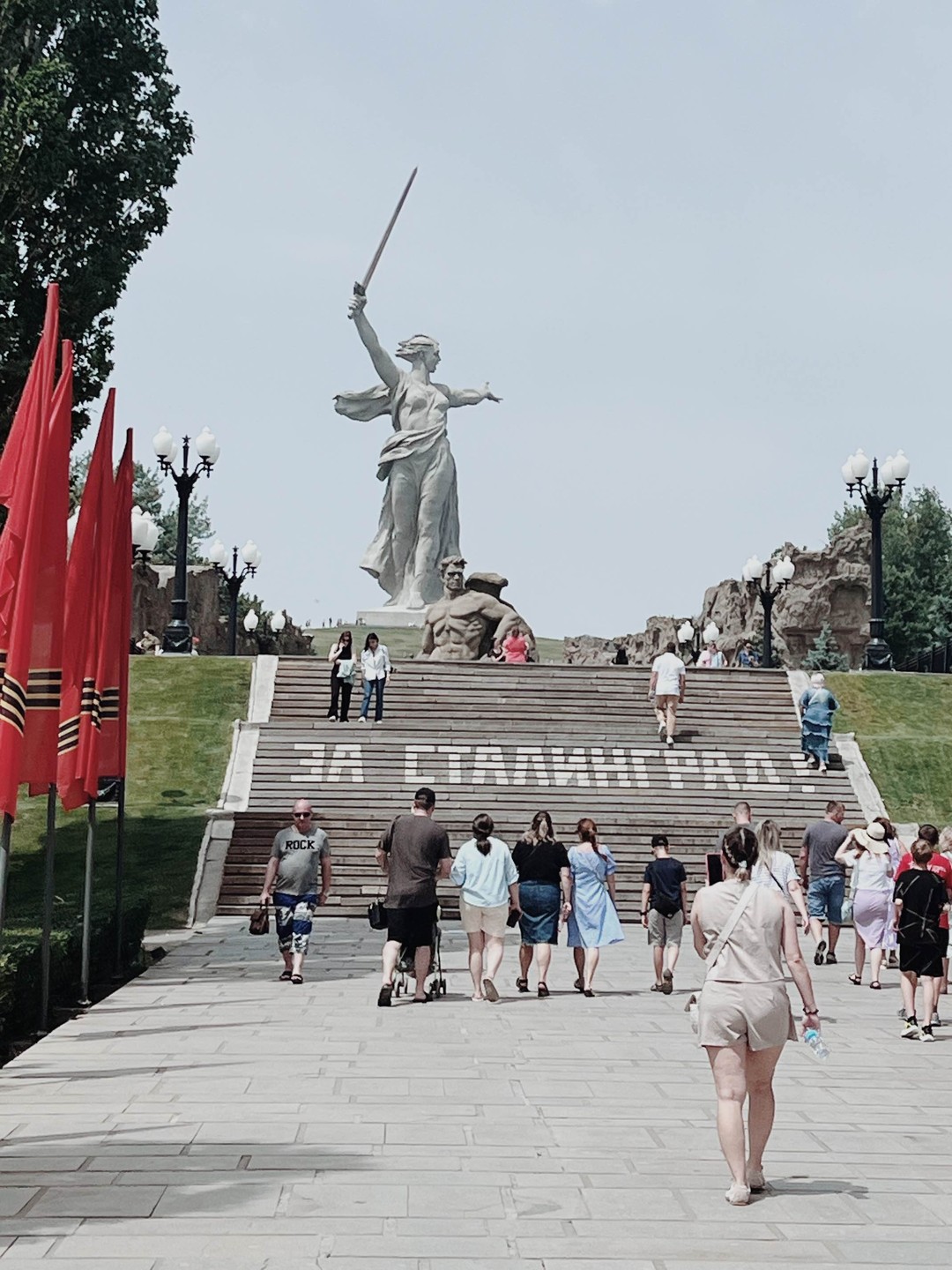 Очень ёмкая, информативная экскурсия, которая за счет своей структурированности совершенно не утомляет. Если стоит задача -