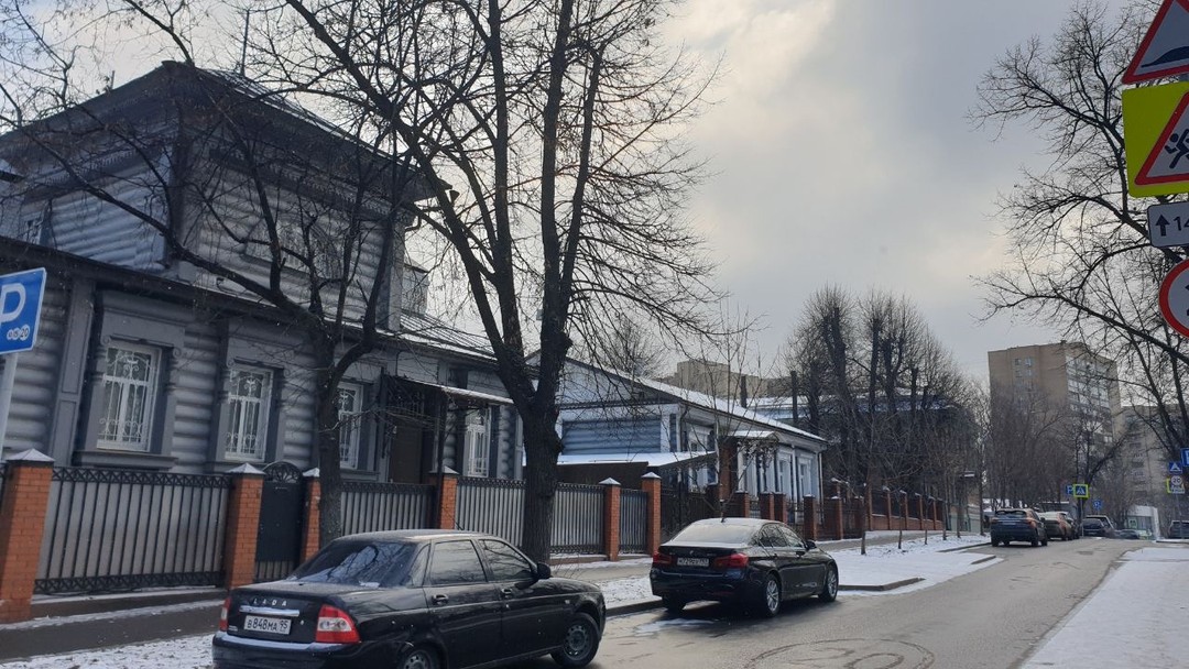 Спасибо большое Юлии, очень доступно и интересно рассказывала. Я не ожидала увидеть столько интересного в этом