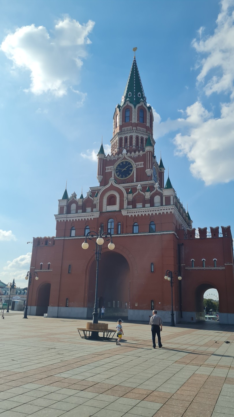 Отличная прогулка-знакомство по старой части города