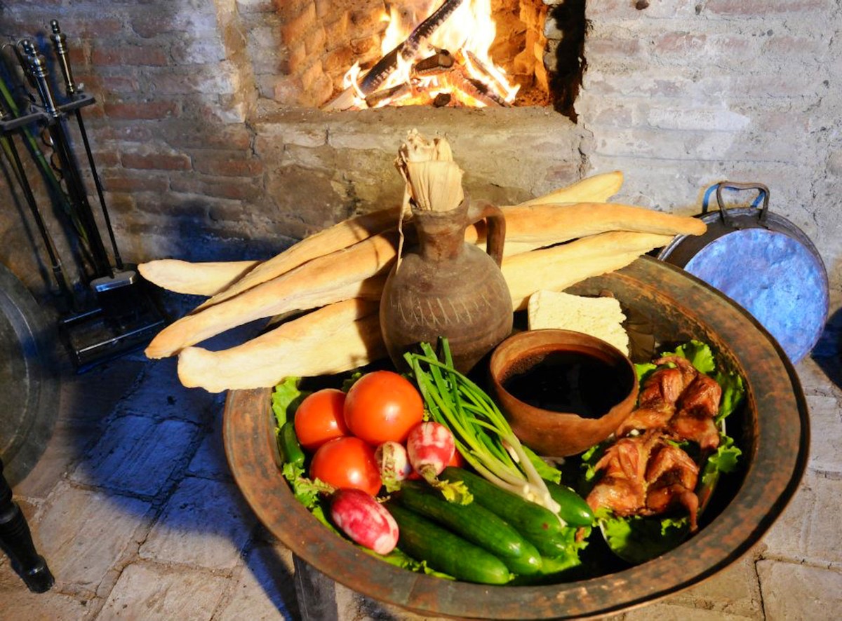 Фото Со вкусом Грузии: новогодние гастроканикулы с поездкой к снежным склонам