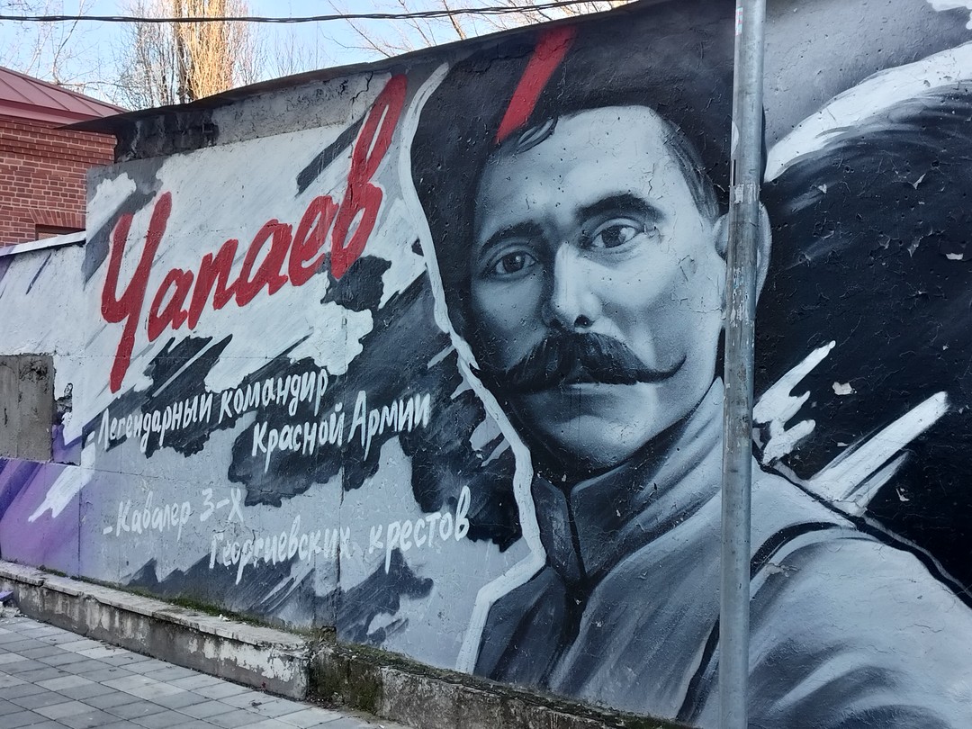 Несмотря на то, что мы опоздали на экскурсию Алексей терпеливо ждал и подсказывал куда ехать. Помимо