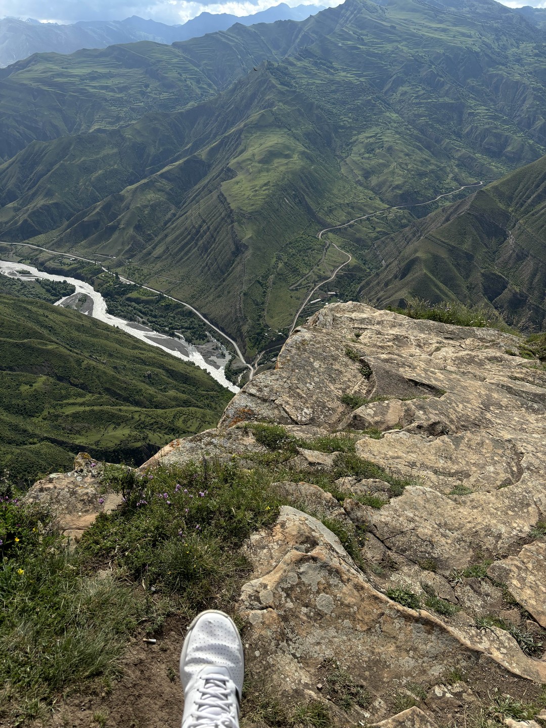 Отличный тур в качестве завершающего, прекрасное путешествие по долине Аварской койсу, шикарный вид, полнейший релакс! Но