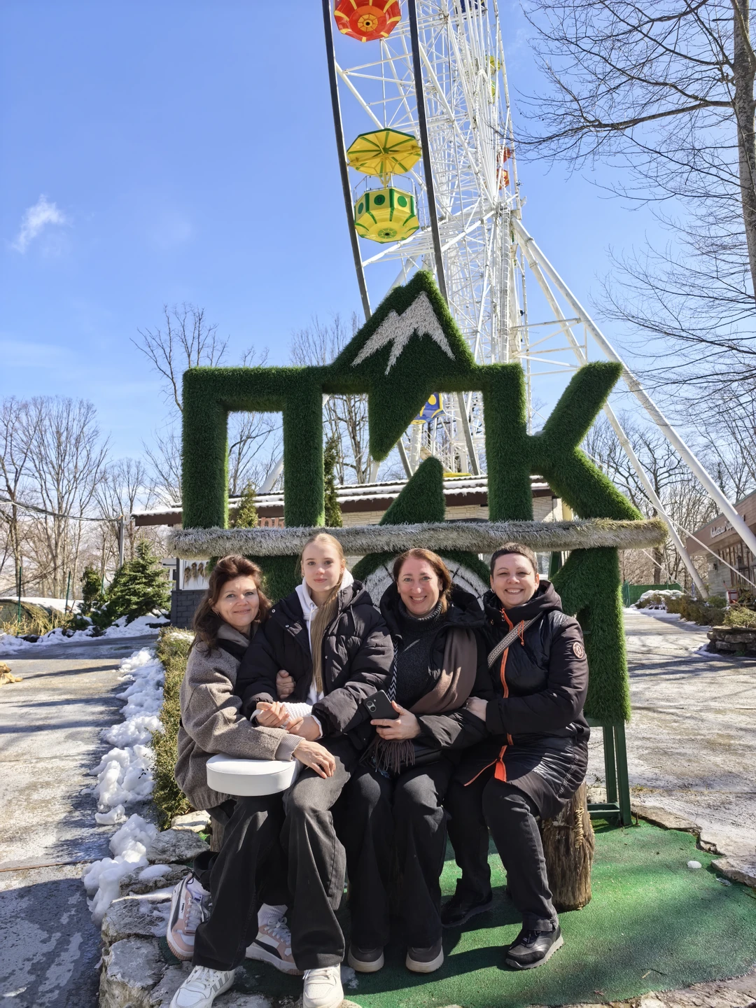 Прекрасная экскурсия, насыщенная программа с познавательными историями о посещаемых местах