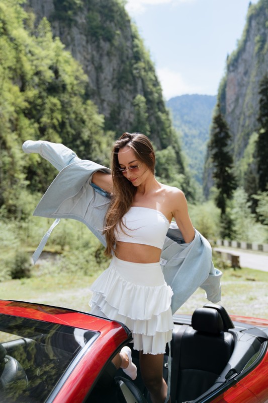 Фототур в Абхазию на кабриолете Lexus