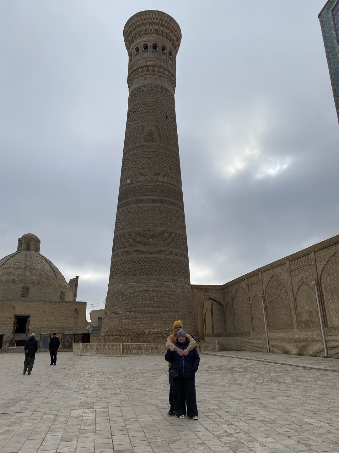 У нас была замечательная экскурсия по Бухаре. Наталья погрузила нас в историю Узбекистана и Бухары, на