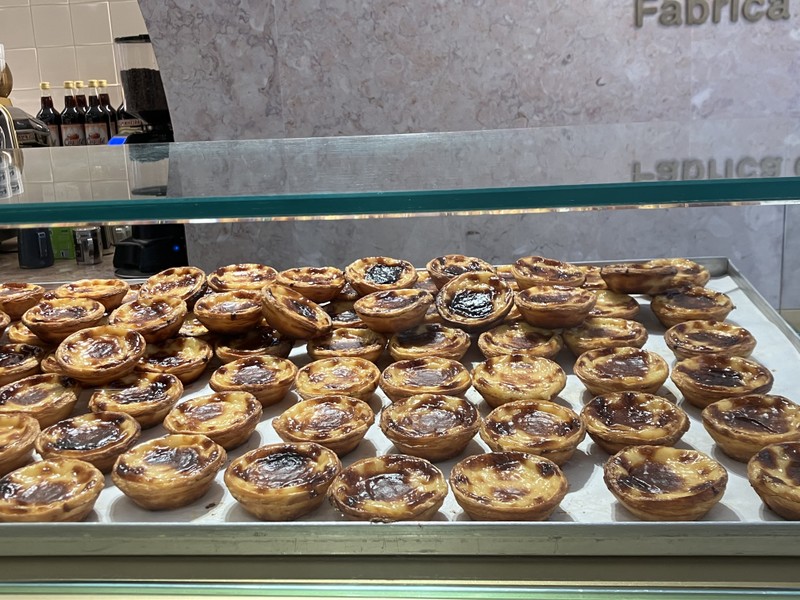 Спасибо Алексею за чудесную познавательную экскурсию. Интересные истории, живой язык, ответы а любые вопросы, приятный комплемент