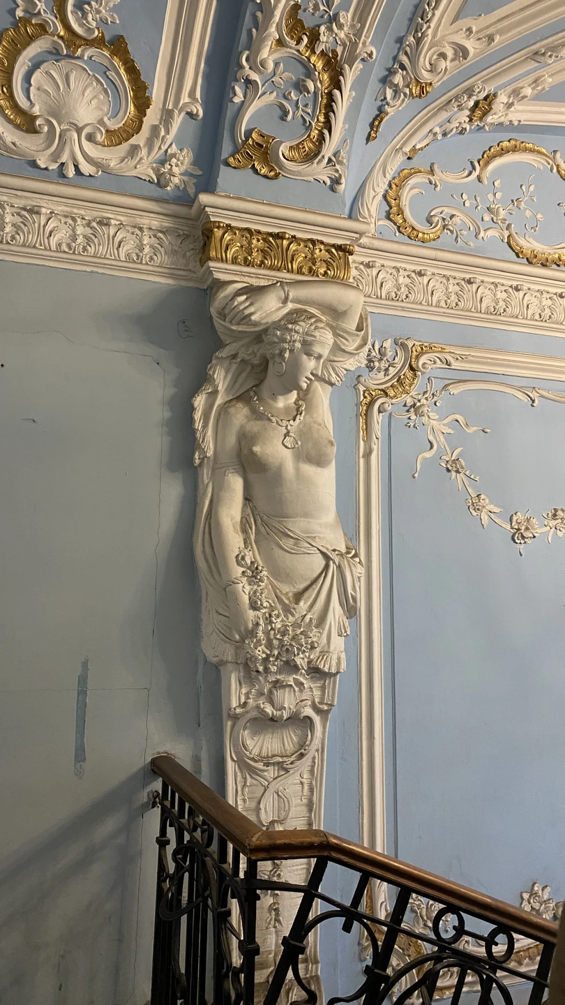 Оооочень понравилось! Нашим гидом была Оксана ☺️было интересно, весело, познавательно. Маршрут не прям большой при этом насыщенный! Рекомендую всееем