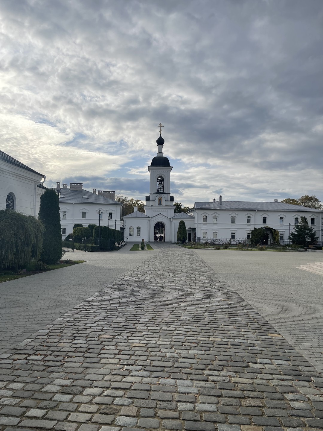 Огромное спасибо Светлане за интересную и познавательную экскурсию по Полоцку! Наша группа из 4 человек единодушно