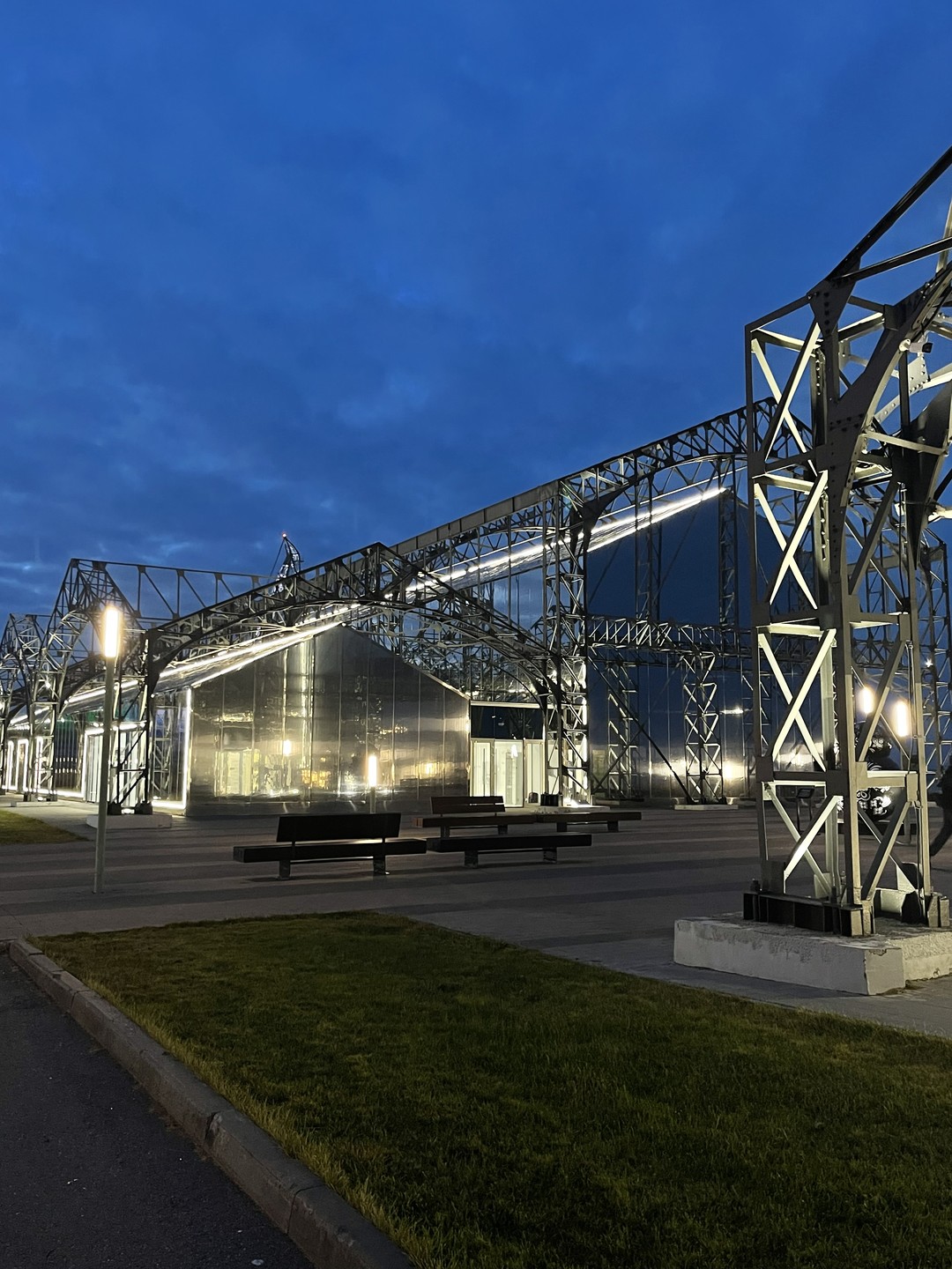 Спасибо Ольге за максимально наполненную экскурсию! Комфортную, не спешную и интересную 🤗 Экскурсия в ноябре на автомобиле это очень удобно!