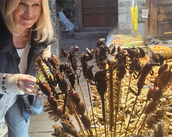 Статуя Будды и Хуанлунси