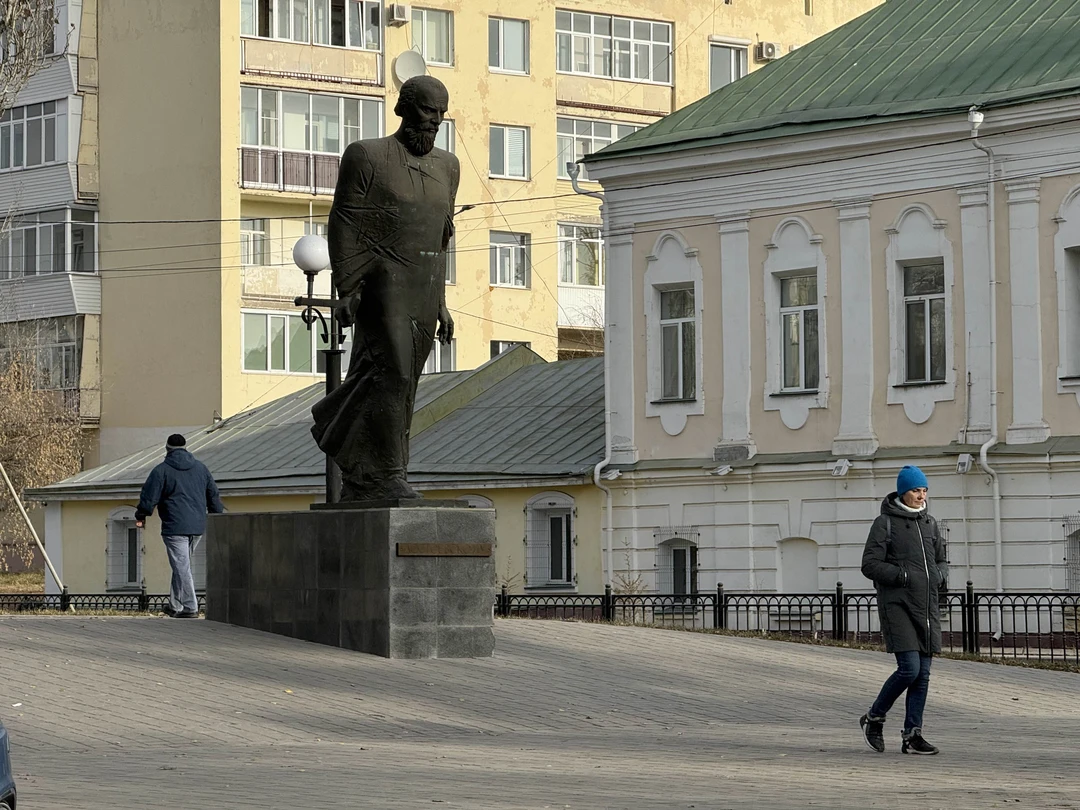 За эти два часа мы с экскурсоводом Элиной осмотрели почти все достопримечательности города Омск. Рассказала нам