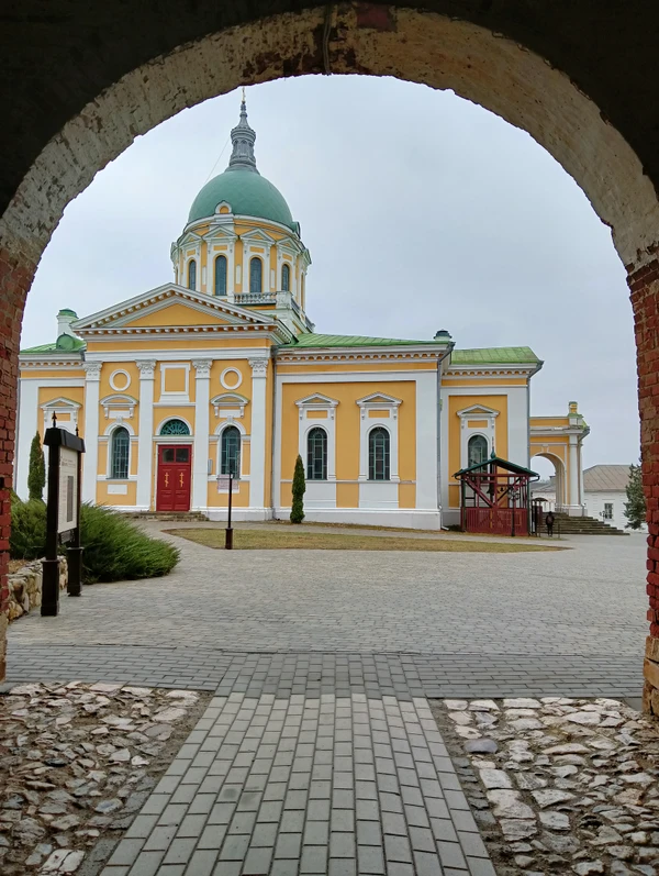 Зарайск - не в раю, а за раем