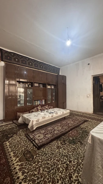 Это потрясающий опыт приготовления плова в реальных условиях узбекской кухни и дома в деревне! Мне очень