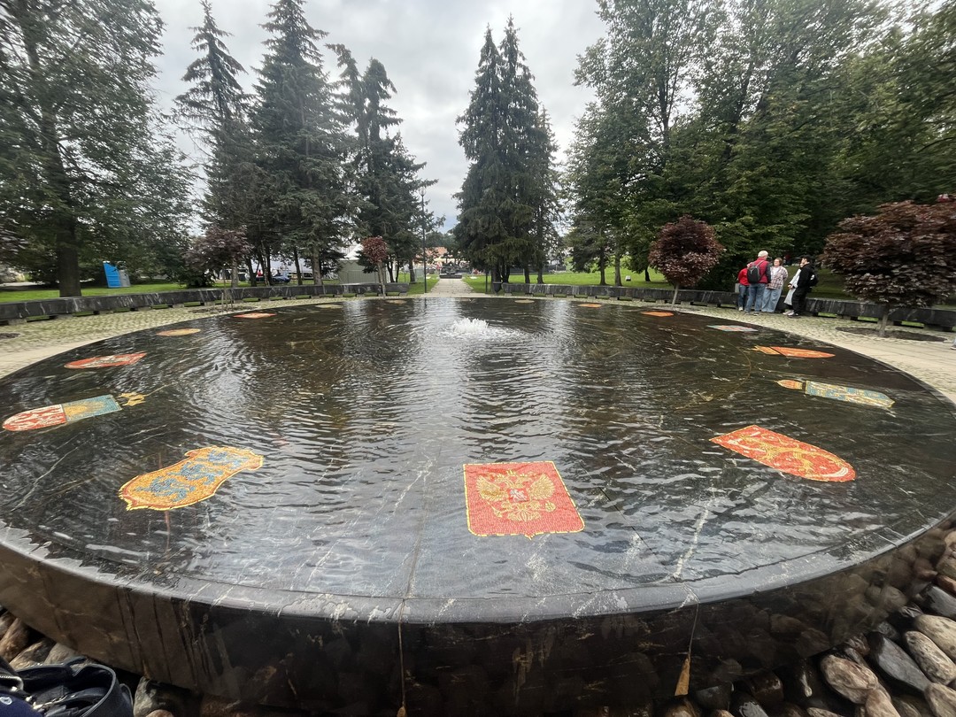 Два центра Великого Новгорода: кремль и Ярославово дворище в мини-группе (Олеся)