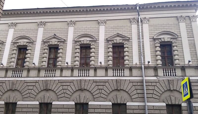 Сказка былых времен: Патриаршие пруды и особняк Тарасова