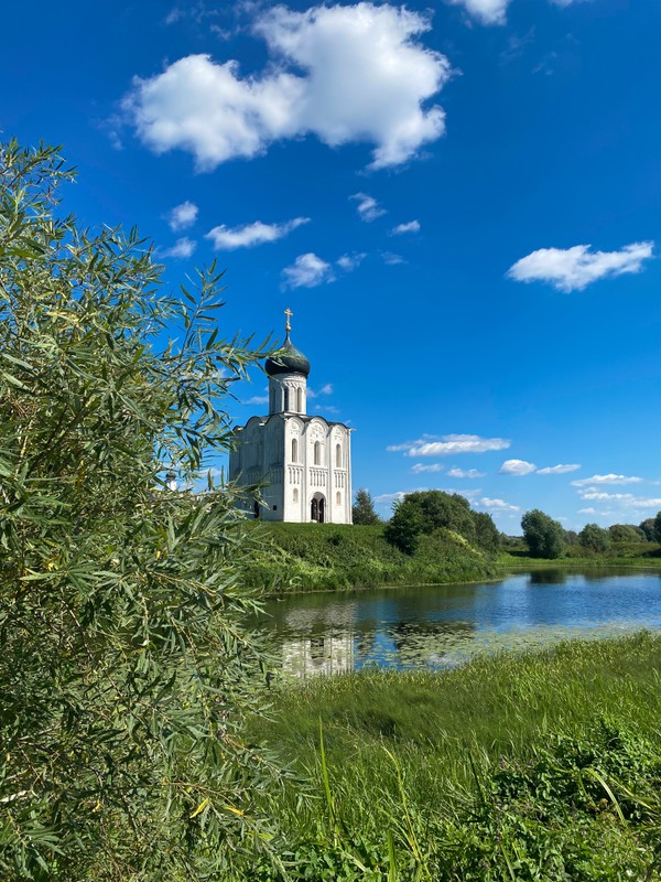 Из Владимира - в Боголюбово и Суздаль, с посещением старинного трактира