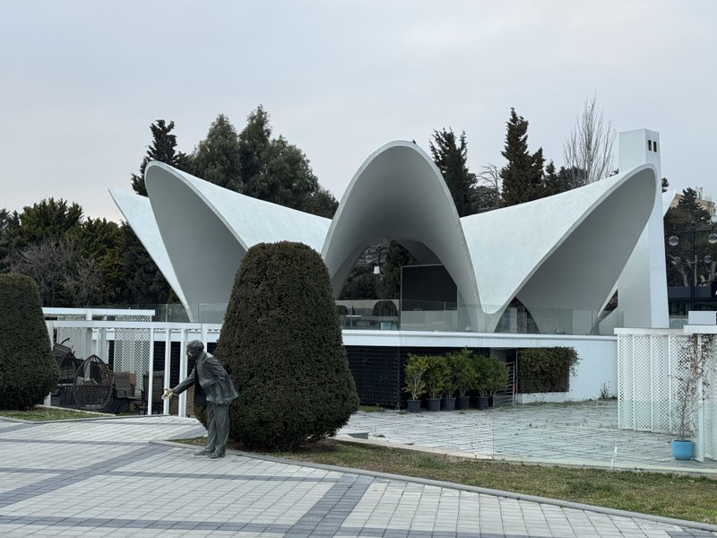 Это была насыщенная экскурсия, много интересной информации, которая продается доступно и ярко. Погрузились в разные эпохи