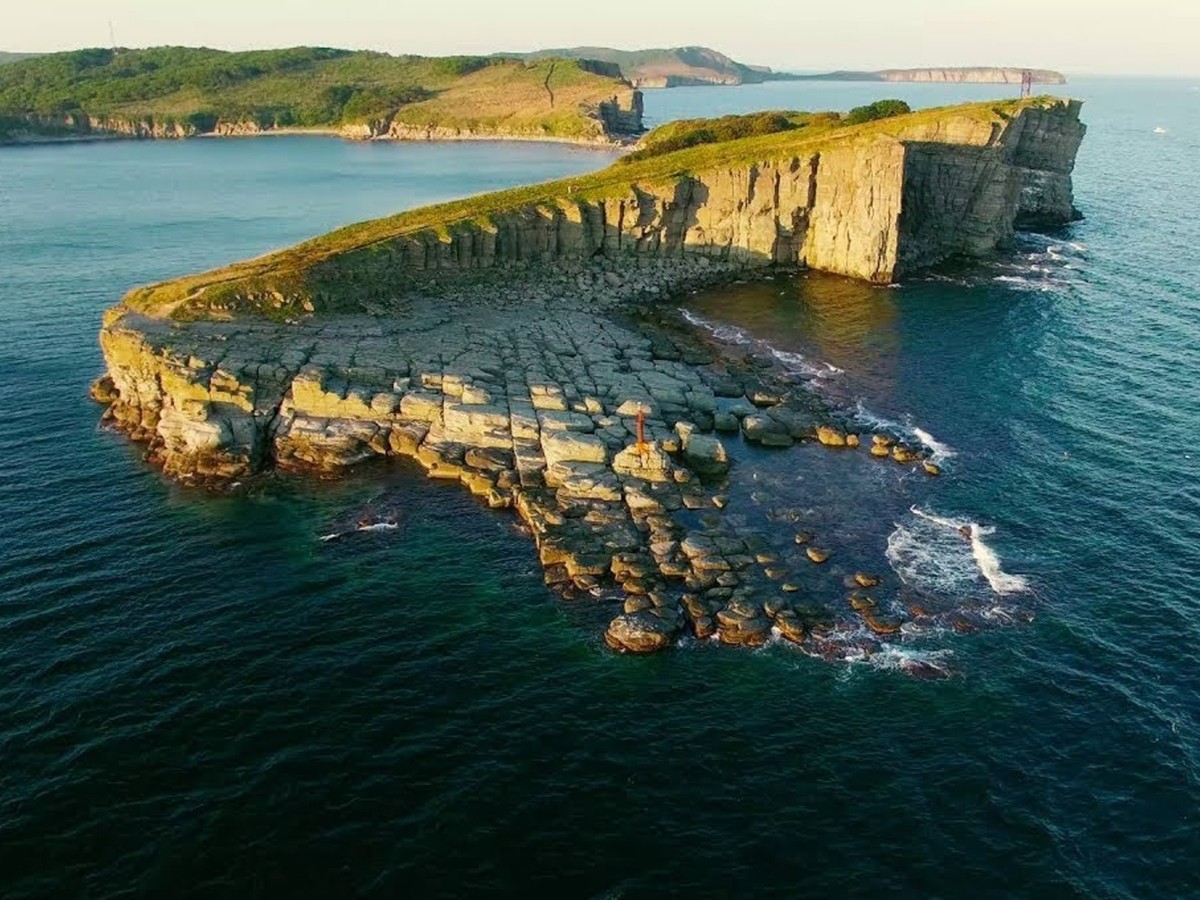 Остров Русский: форт Поспелова и мыс Тобизина (6/10)