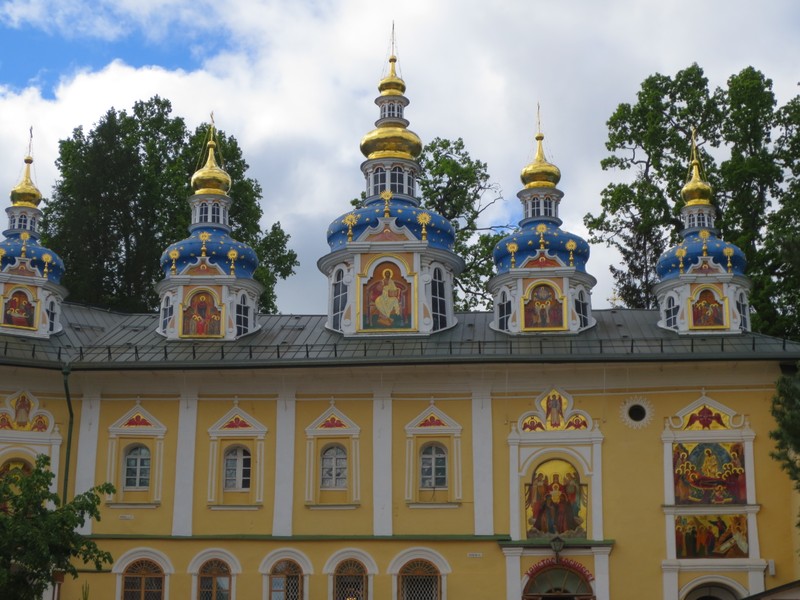 Монастыри Псковщины (на вашем транспорте)