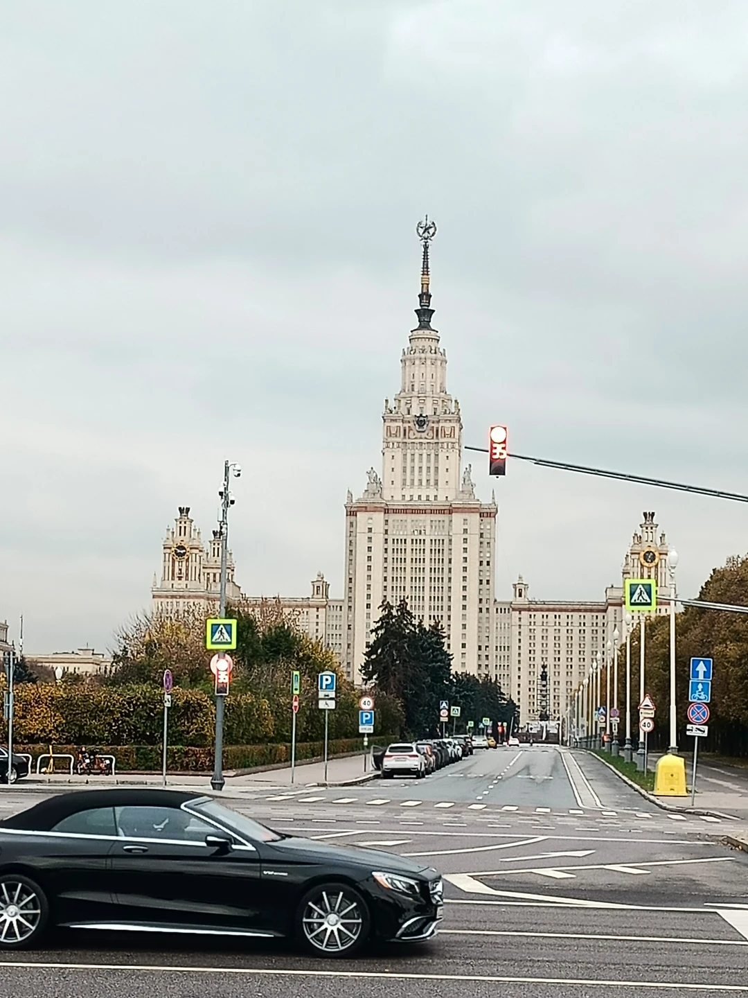 Три часа на автобусе - и вы знакомы с Москвой (Ирина)