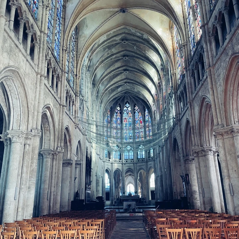 Максим — замечательный гид. Путешествуя с ним в своем собственном темпе, вы получаете не только огромное