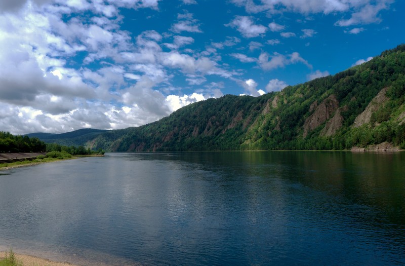 Путешествие по Туве и Хакасии: Западные Саяны, обряды, национальная кухня и буддийские храмы