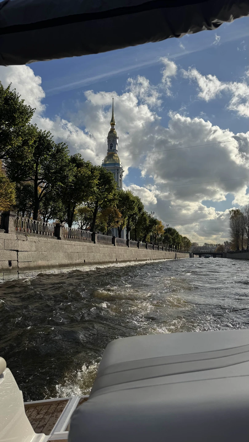 На катере - по малым рекам и каналам Петербурга (Ляйсан)